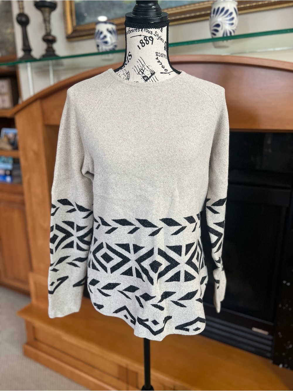 Title Nine Por Vida 2.0 Retro Geo Wool blend Sweater